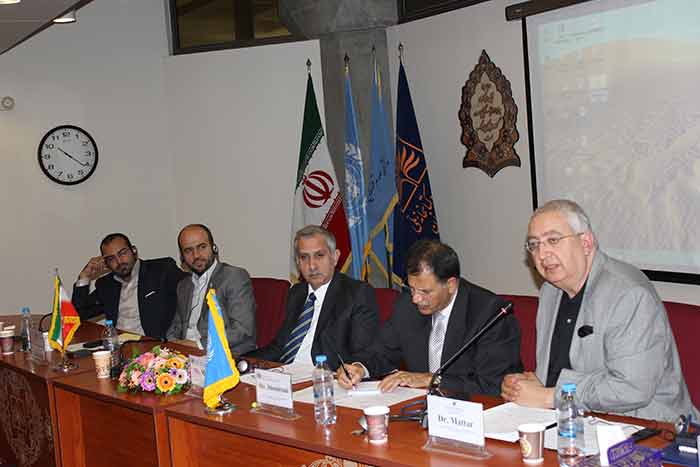 کارگاه آموزشی مبارزه با قاچاق افراد و مهاجران